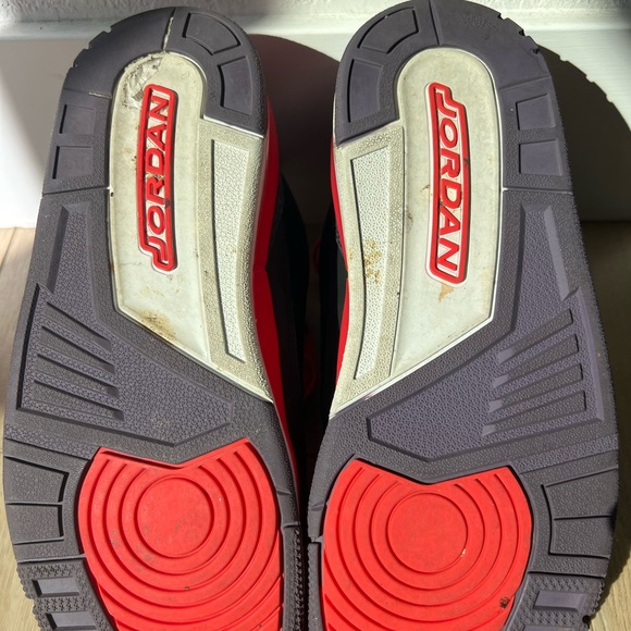 Air Jordan 3 Retro `Cimson’ - Picture 5 of 6